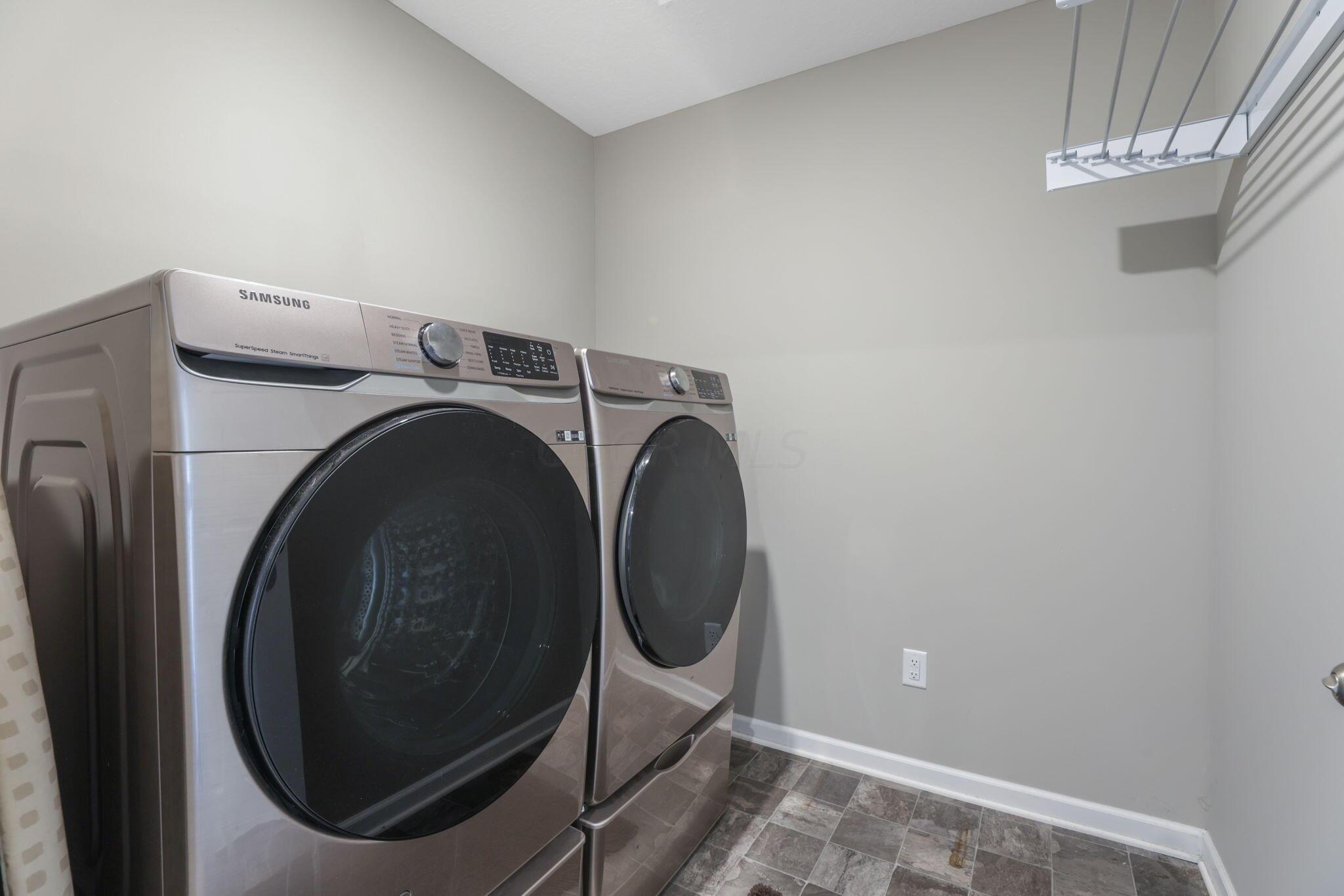 6010 Bears Run Road Columbus, OH 43232 - Photo 21 of 37 UL Laundry Room