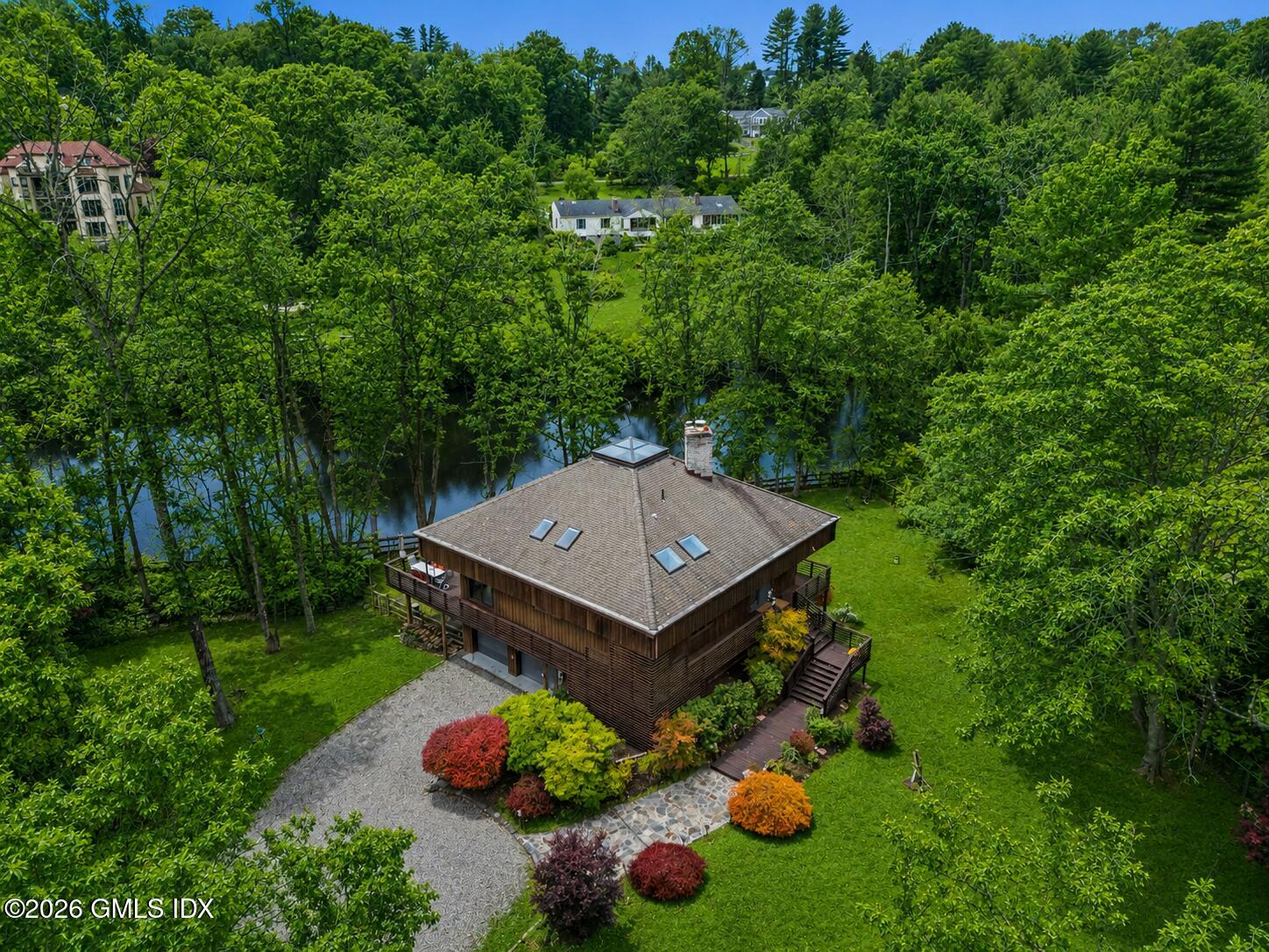 198 East Middle Patent Road Greenwich, CT 06831 - Photo 2 of 48 Privacy