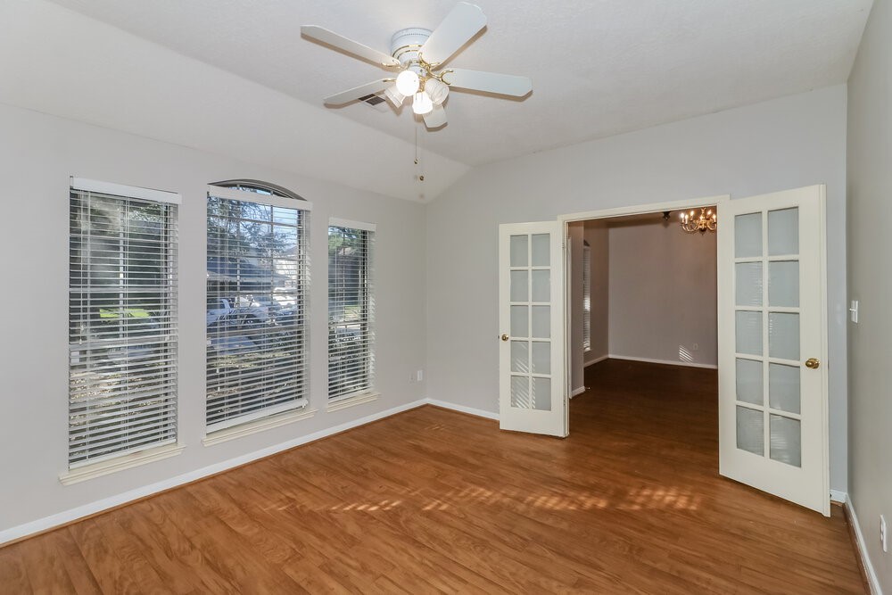 18714 Timber Spring Drive Humble, TX 77346 - Photo 9 of 16