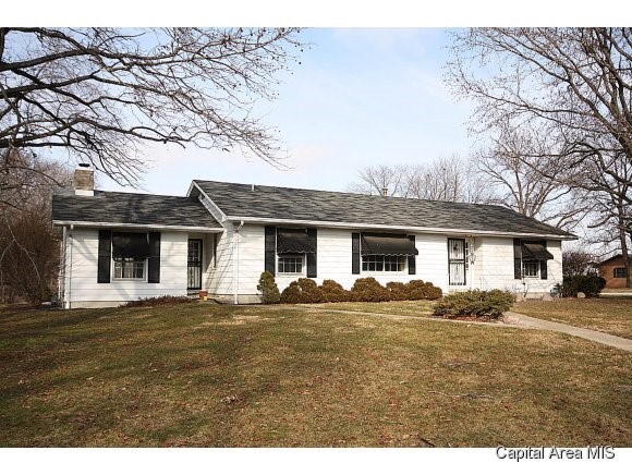 2 Lamplighter Lane Springfield, IL 62712 - Photo 1 of 22