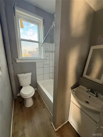 $111,000 | 919 Bates Street, St. Louis, MO 63111