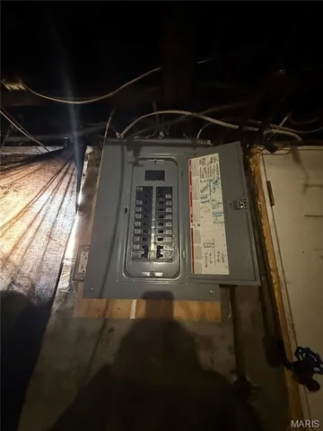 $111,000 | 919 Bates Street, St. Louis, MO 63111