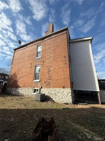 $111,000 | 919 Bates Street, St. Louis, MO 63111