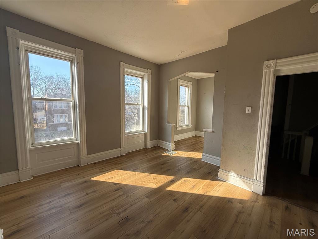 919 Bates Street St. Louis, MO 63111 - Photo 10 of 27