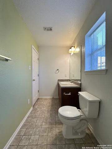 $1,675 | 2219 Mobeetie Trail, San Antonio, TX 78245
