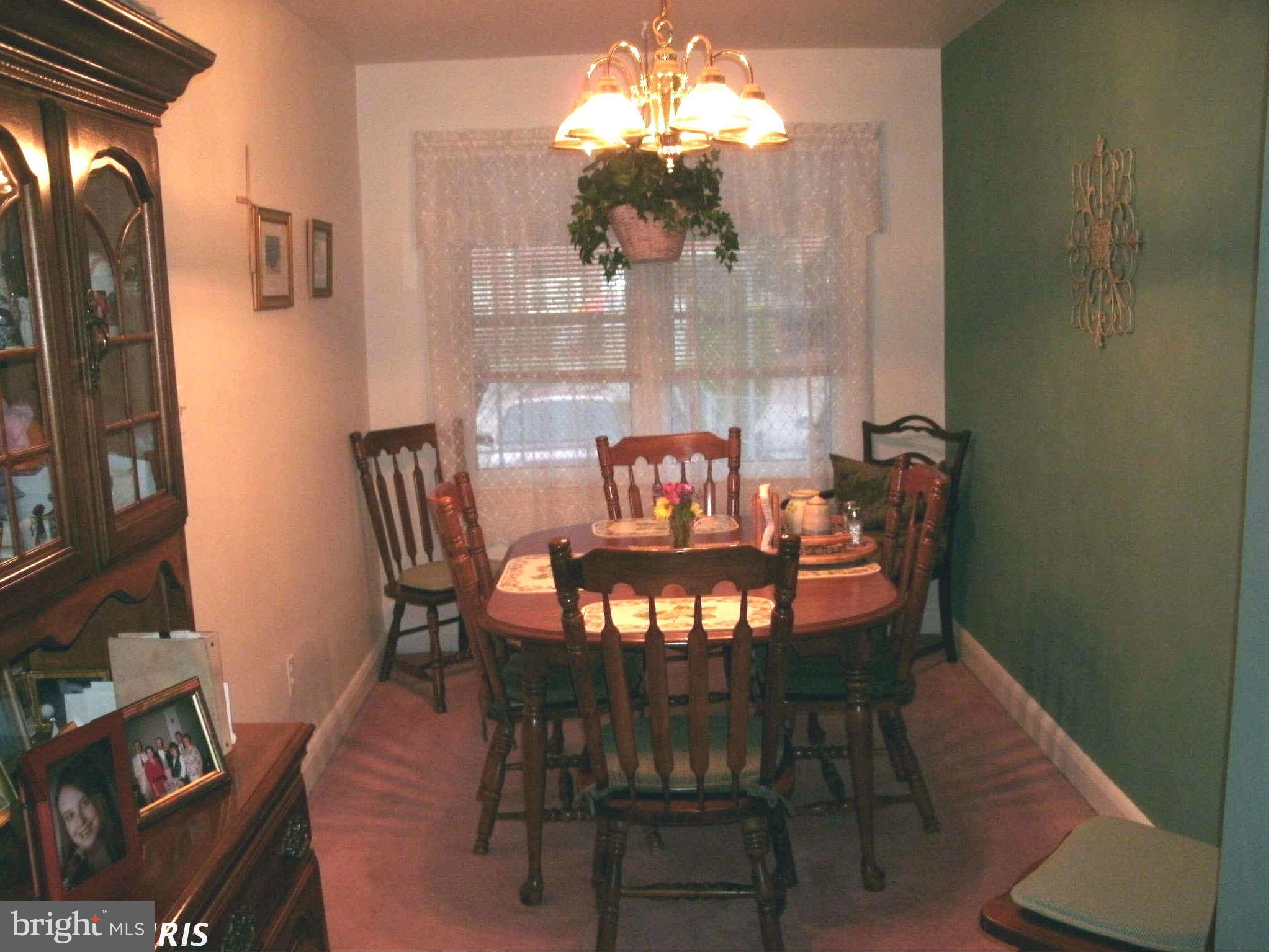 2130 Redthorn Road Baltimore, MD 21220 - Photo 6 of 21 Dining Room