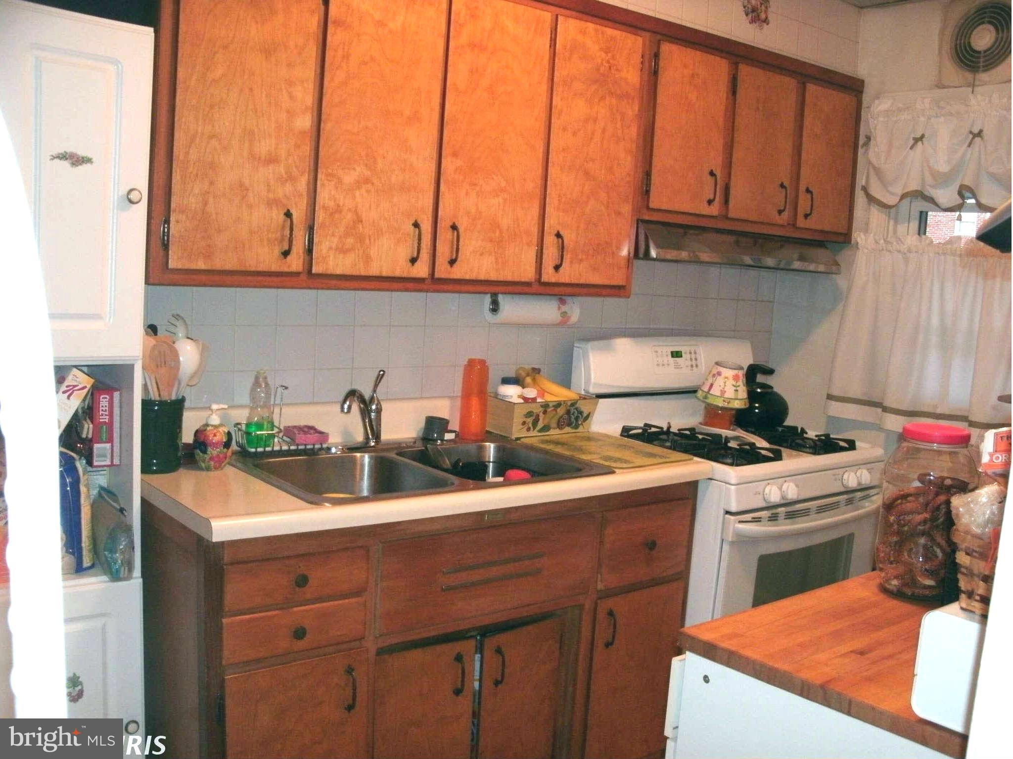 2130 Redthorn Road Baltimore, MD 21220 - Photo 7 of 21 Dining Room