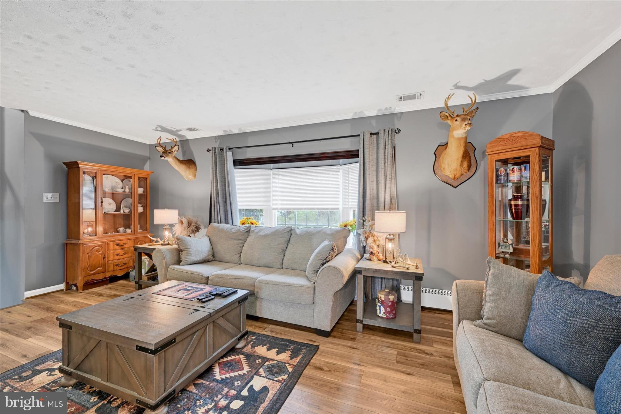 5824 Oakland Road Baltimore, MD 21227 - Photo 8 of 23