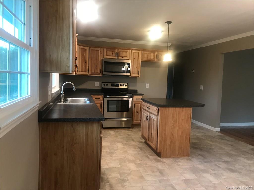 614 Harvey Logan Road Bostic, NC 28018 - Photo 8 of 29
