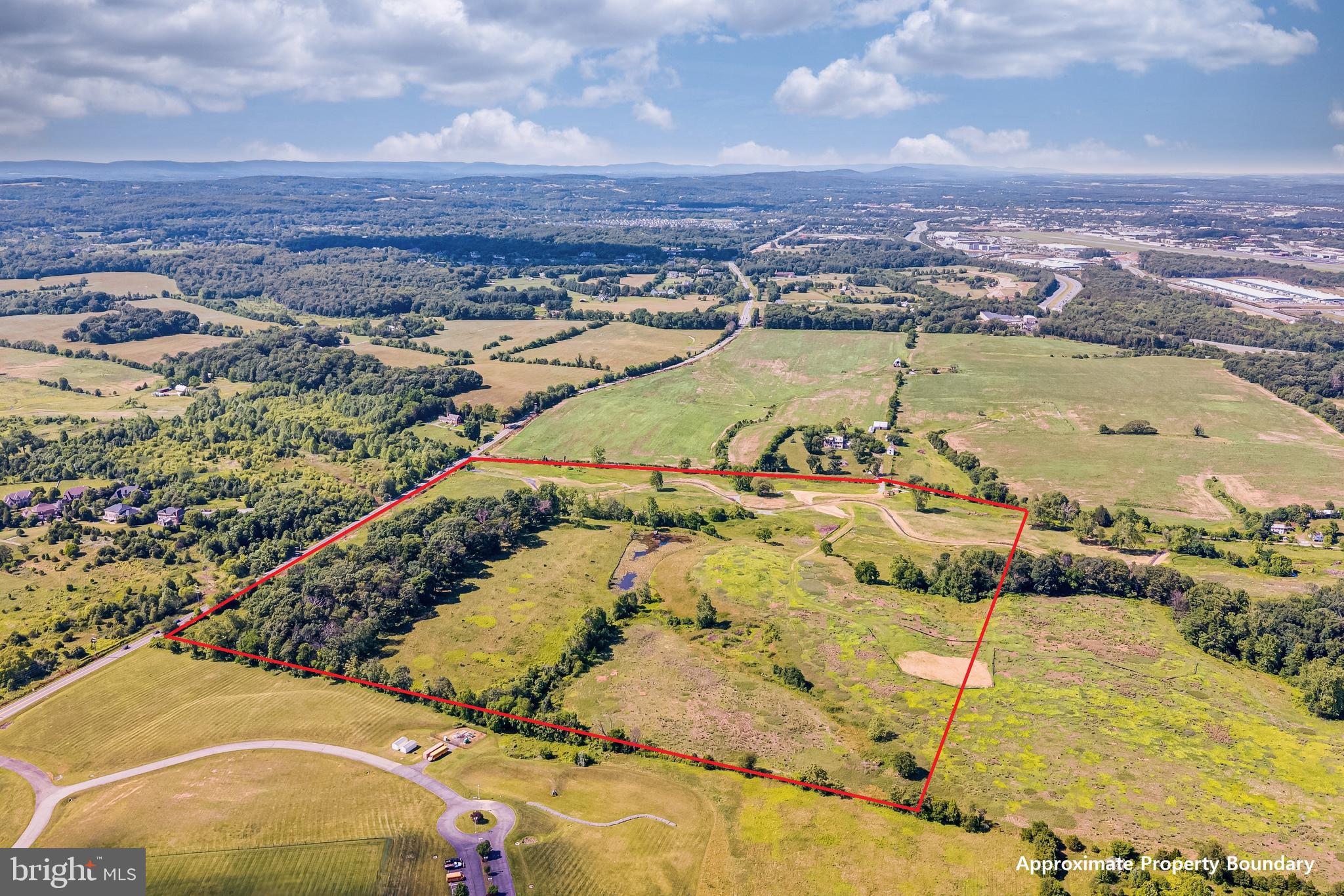 Evergreen Mills Road Leesburg, VA 20175 - Photo 3 of 14