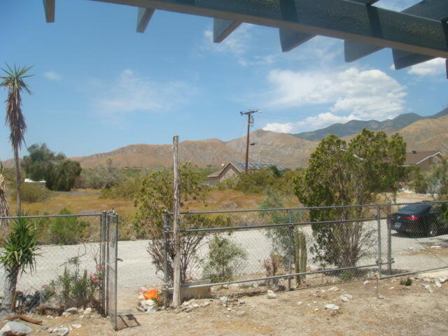 12972 Emerald Drive Whitewater, CA 92282 - Photo 23 of 55 a view of a city