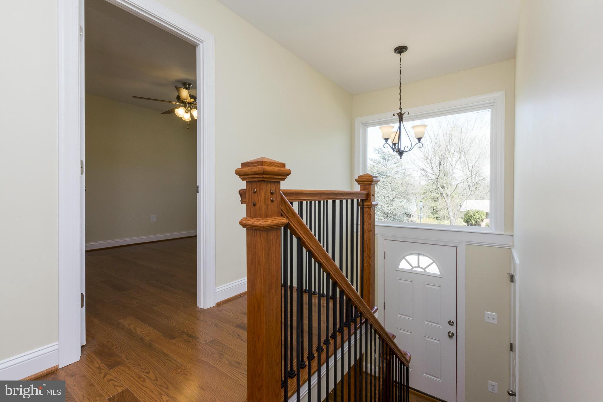 816 Smoke Tree Road Baltimore, MD 21208 - Photo 14 of 30 Interior (General)