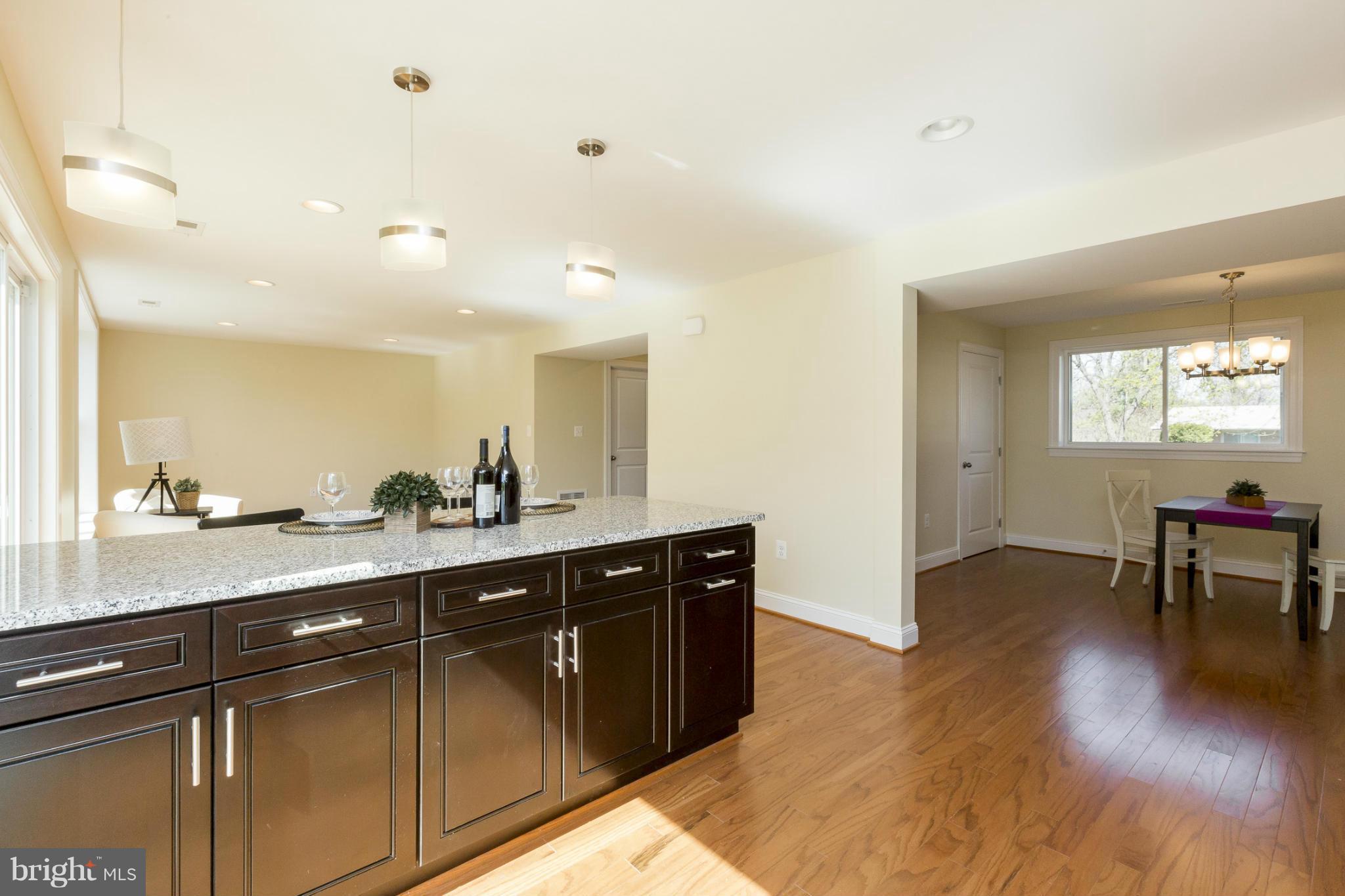 816 Smoke Tree Road Baltimore, MD 21208 - Photo 22 of 30 Kitchen
