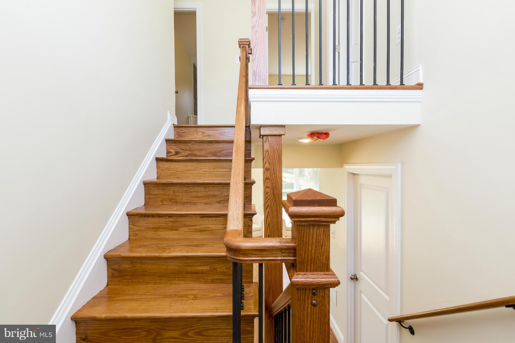 816 Smoke Tree Road Baltimore, MD 21208 - Photo 4 of 30 Interior (General)