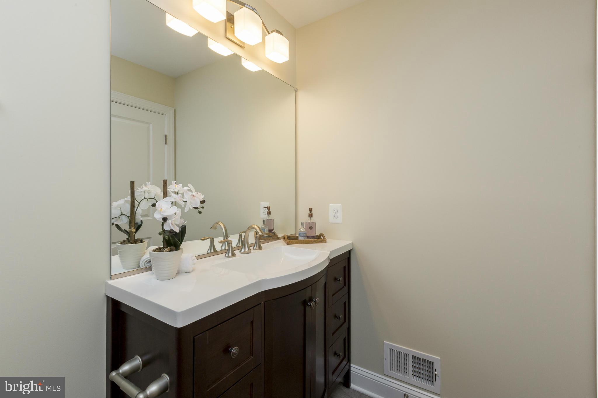 816 Smoke Tree Road Baltimore, MD 21208 - Photo 8 of 30 Bedroom (Master)