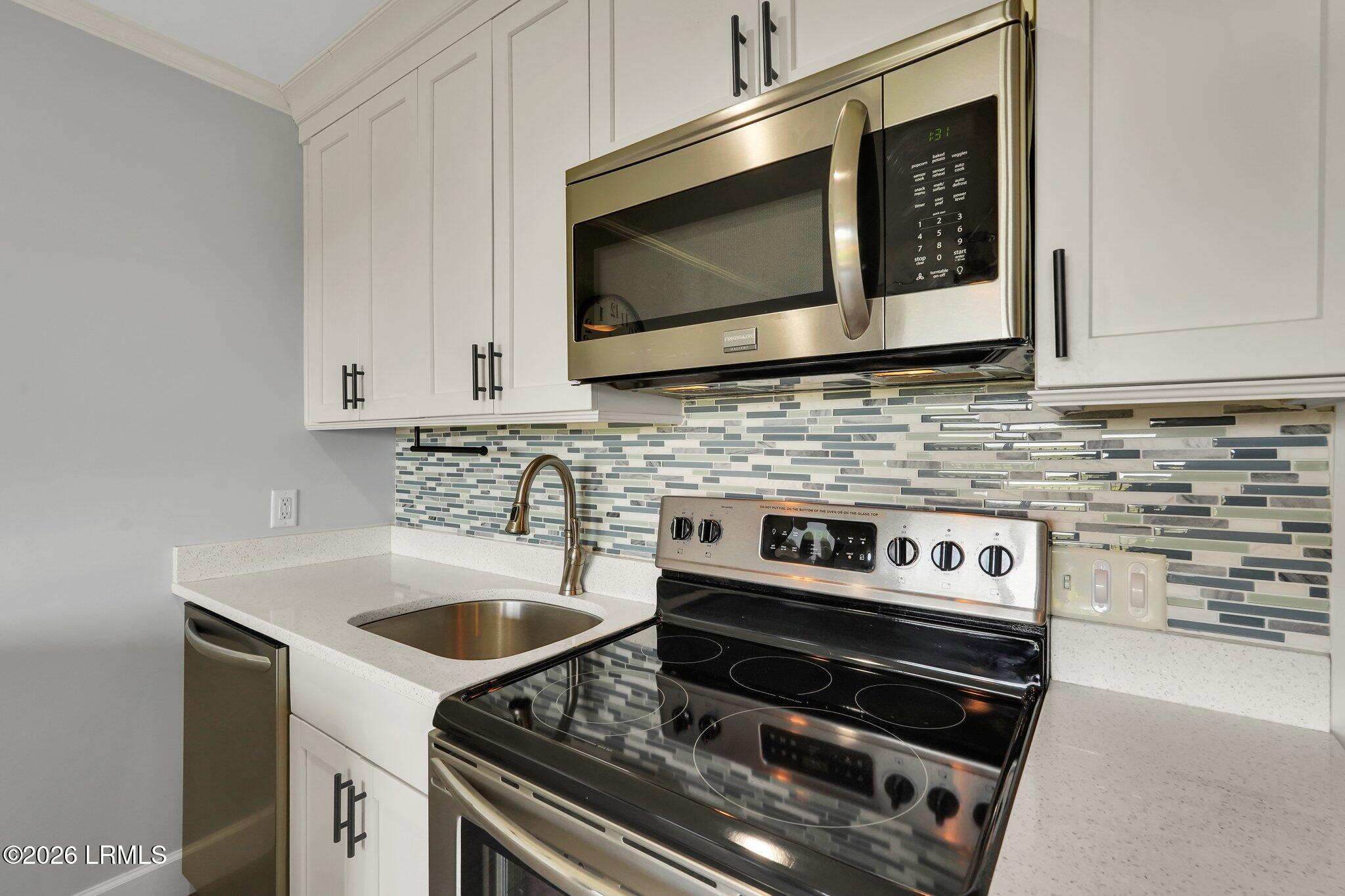 40 Folly Field Road, Unit 124A Hilton Head Island, SC 29928 - Photo 12 of 61 19-web-or-mls-DSC05179