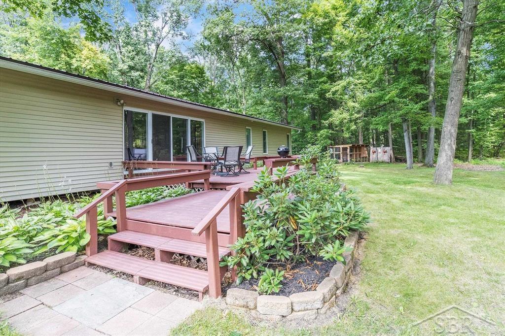 2166 East Price Road Midland, MI 48642 - Photo 47 of 49 50086283-50.JPG