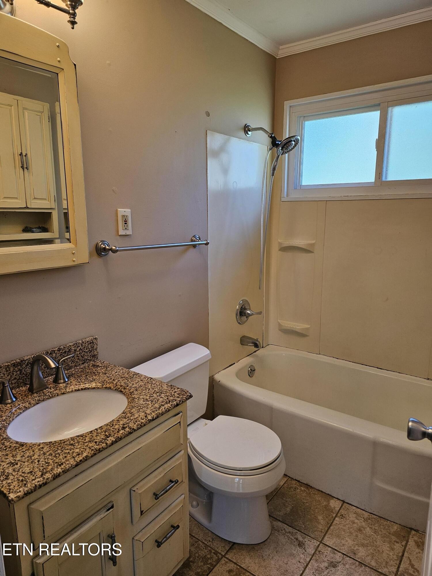 122 Alger Road Oak Ridge, TN 37830 - Photo 10 of 14