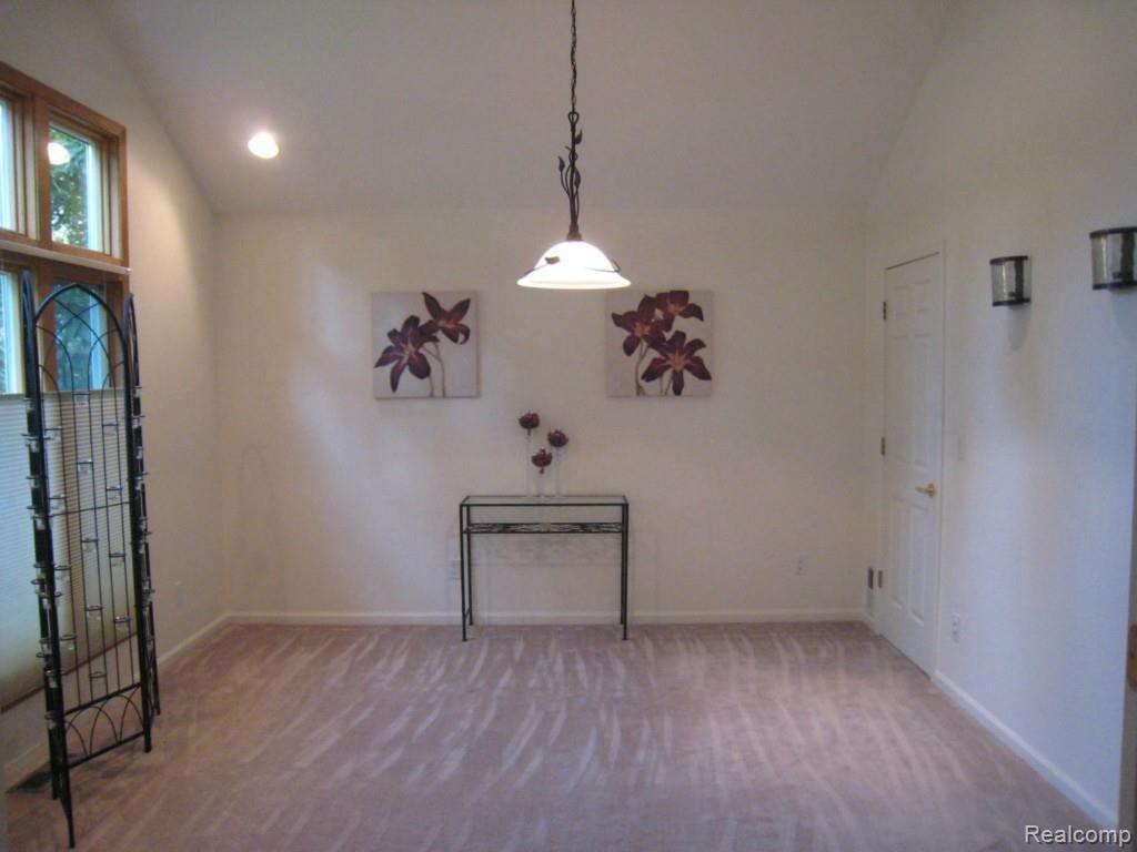 8568 Rucker Road Grosse Ile, MI 48138 - Photo 7 of 24 Dining room