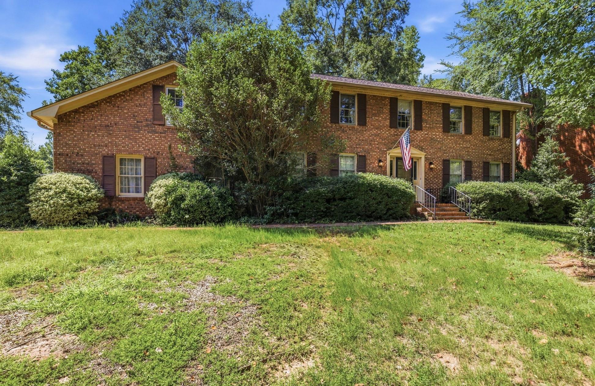 346 Round Ridge Road Spartanburg, SC 29302 - Photo 1 of 49