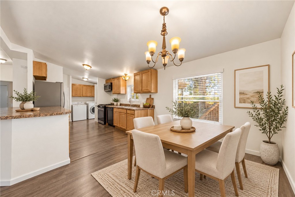 24260 Minton Road Homeland, CA 92548 - Photo 13 of 45 Gallery Image 13