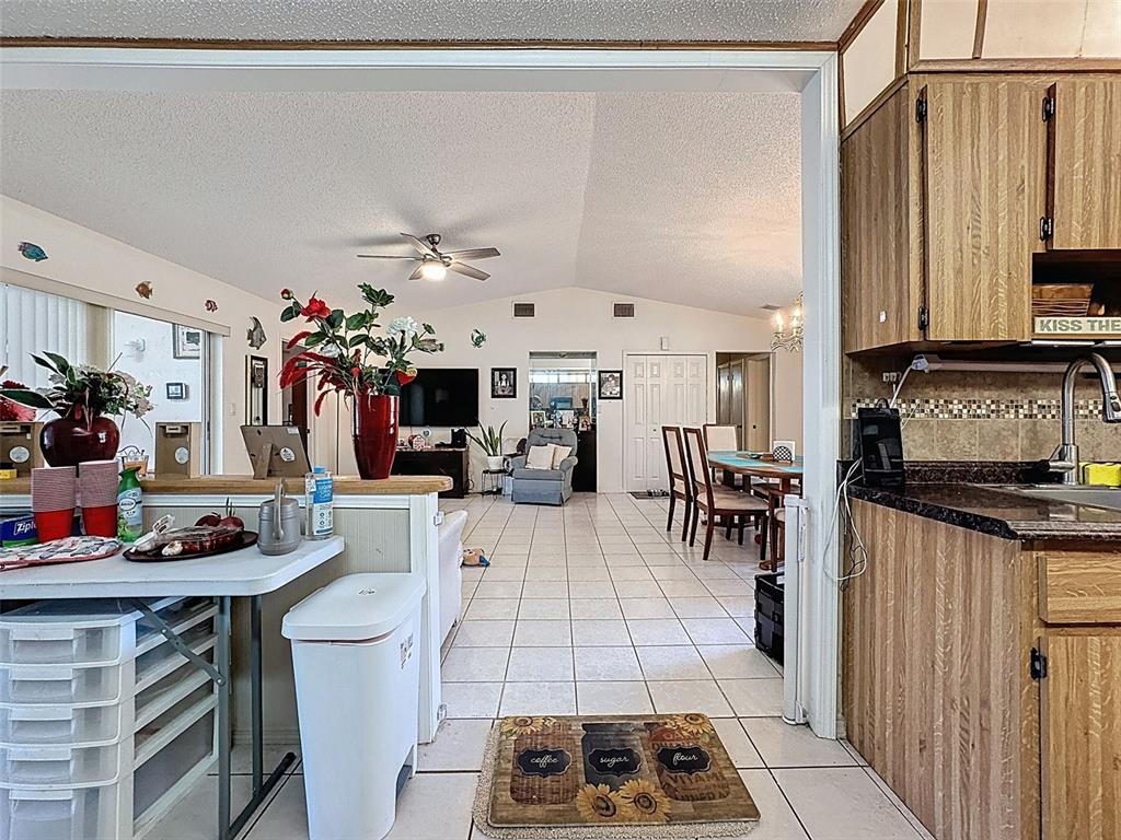 7569 Heather Walk Drive Weeki Wachee, FL 34613 - Photo 12 of 24