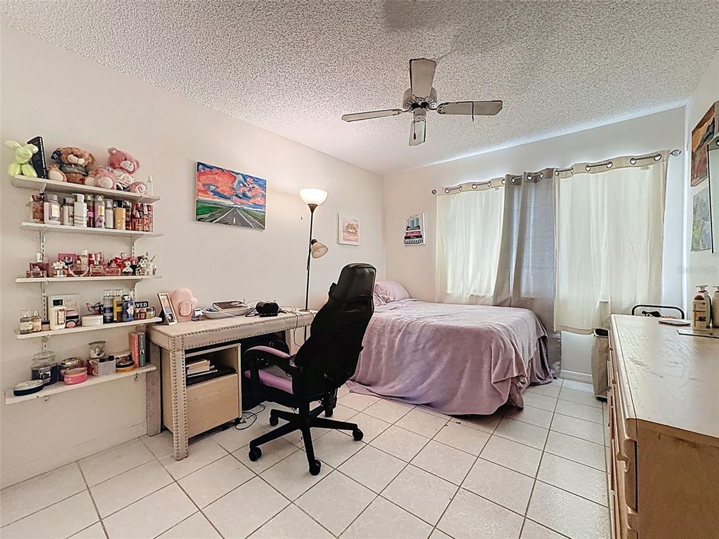 7569 Heather Walk Drive Weeki Wachee, FL 34613 - Photo 13 of 24