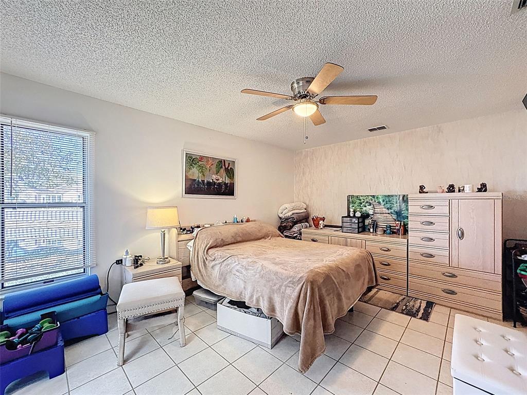 7569 Heather Walk Drive Weeki Wachee, FL 34613 - Photo 15 of 24