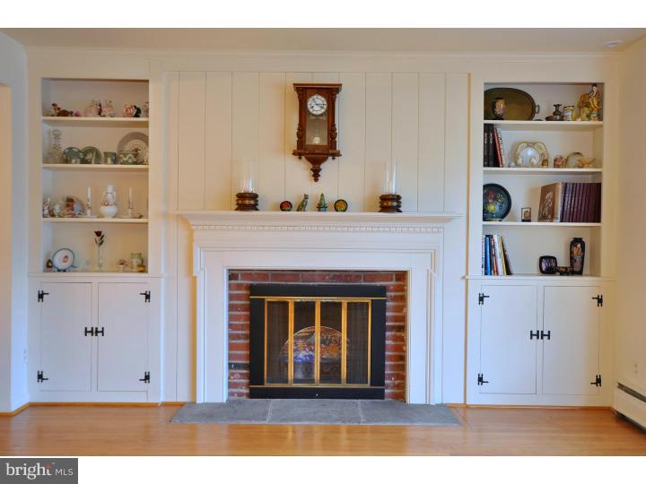524 Upper Weadley Road Wayne, PA 19087 - Photo 4 of 25