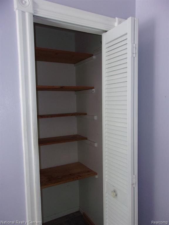 5856 Henry Ruff Road Garden City, MI 48135 - Photo 12 of 35 Gallery Image 12