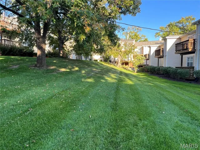 $138,000 | 1438 Peacock Lane, Brentwood, MO 63144