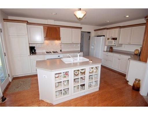 18700 Bush Road Chelsea, MI 48118 - Photo 4 of 10 Photo 4