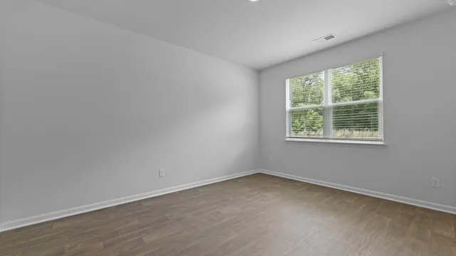 $285,900 | 1130 Mulligan Drive, Manning, SC 29102