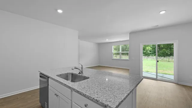 $285,900 | 1130 Mulligan Drive, Manning, SC 29102