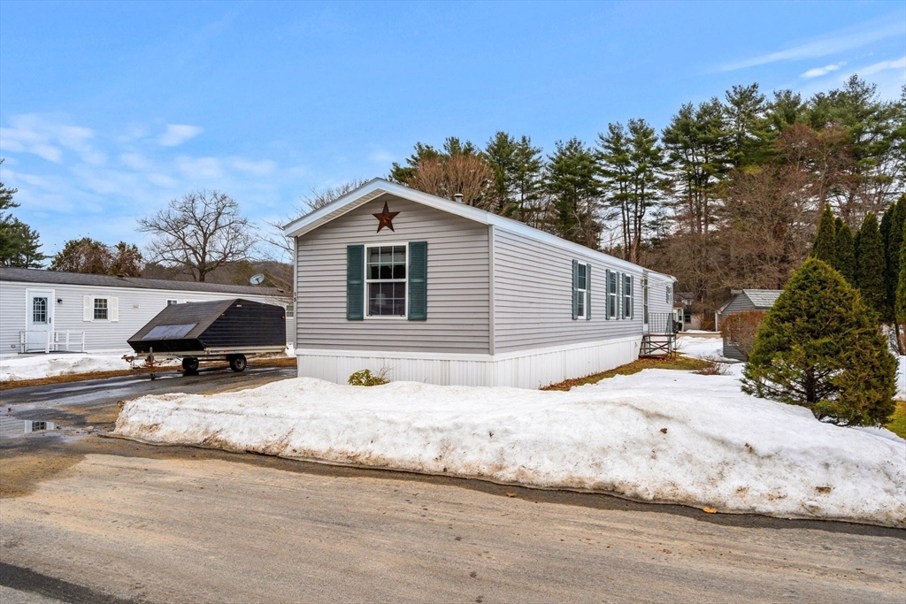 15 Wendy Way Merrimac, MA 01860 - Photo 4 of 19