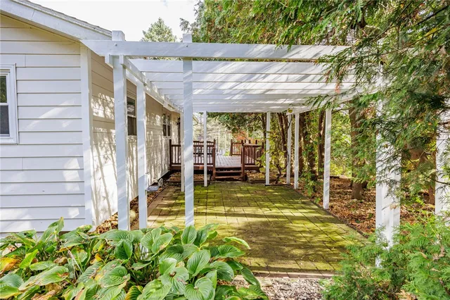 $320,000 | 1803 Middle Road, Rush, NY 14543