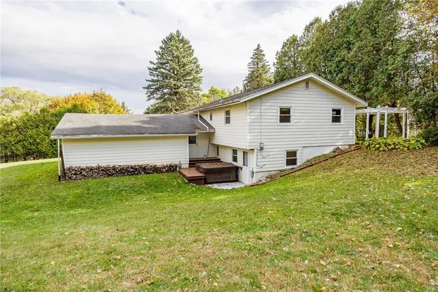$320,000 | 1803 Middle Road, Rush, NY 14543