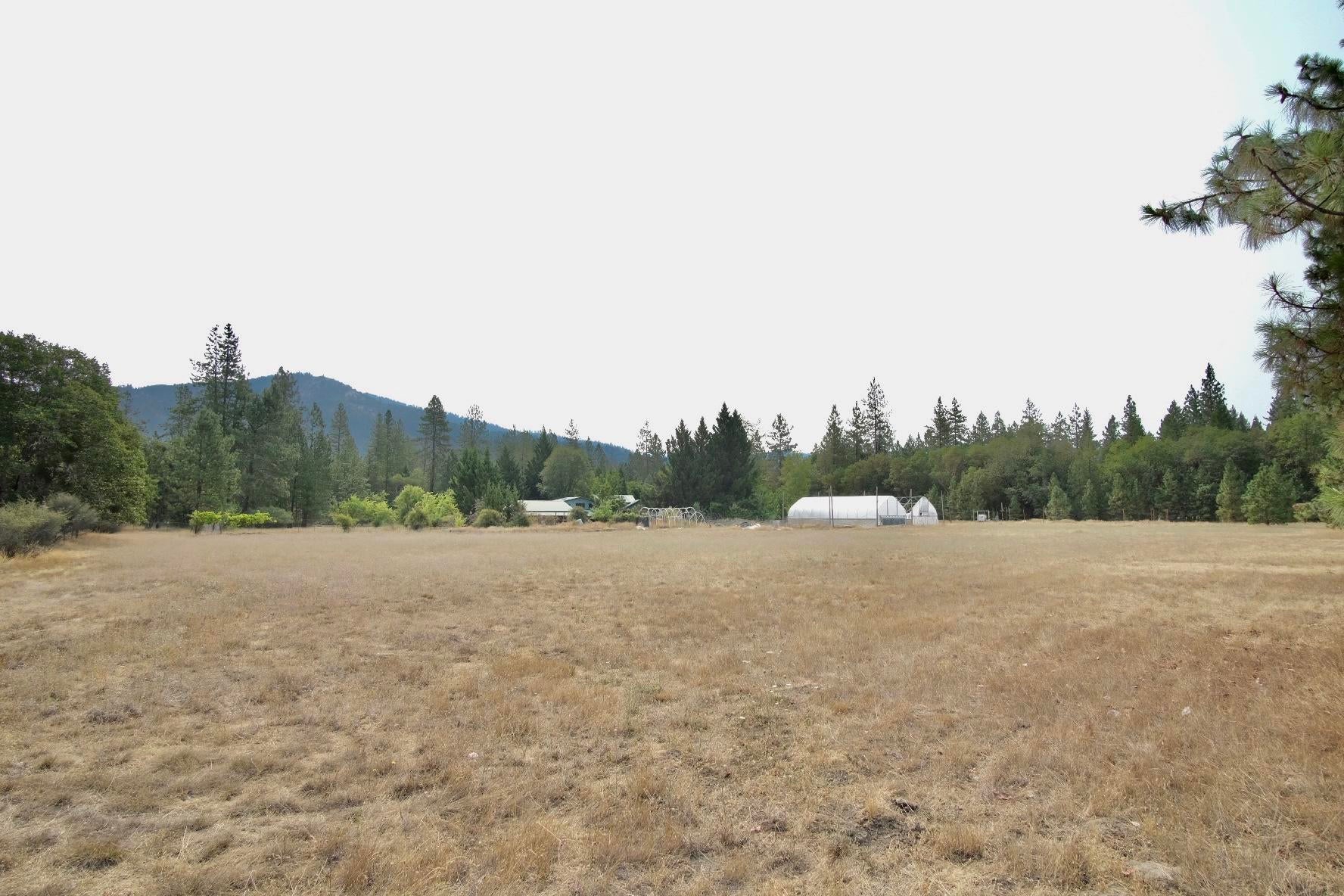 360 Stephen Way Williams, OR 97544 - Photo 10 of 22 large field