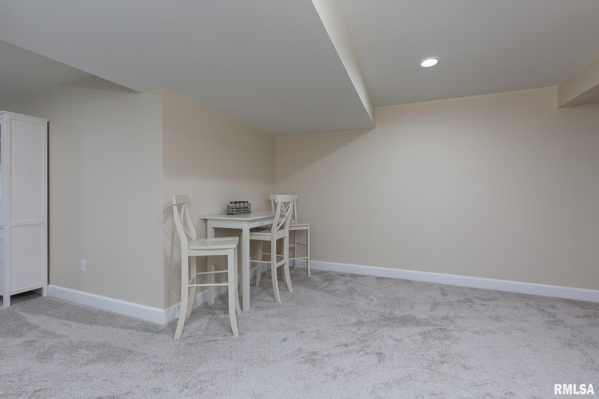 6674 Caves Road Maquoketa, IA 52060 - Photo 37 of 43 Gallery Image 37