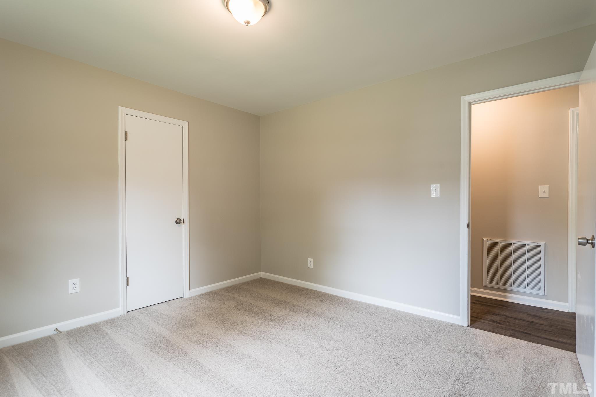 4000 Wheaton Road Durham, NC 27704 - Photo 15 of 21