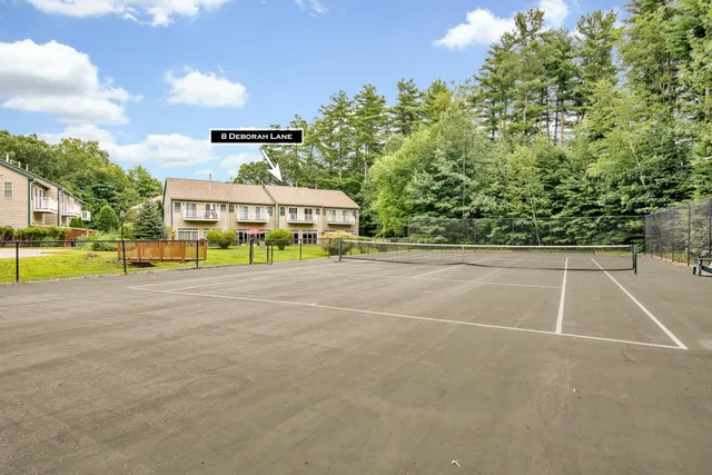 $3,200 | 8 Deborah Lane, Dover, NH 03820