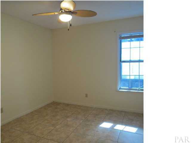10023 Foxrun Road Pensacola, FL 32514 - Photo 8 of 20 Gallery Image 8