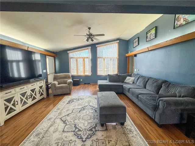 $299,900 | 617 Breckenridge Drive, Tipton, MO 65081