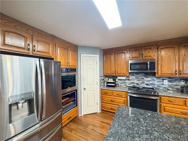 $299,900 | 617 Breckenridge Drive, Tipton, MO 65081