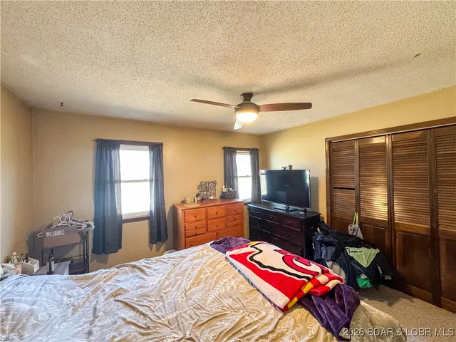 $299,900 | 617 Breckenridge Drive, Tipton, MO 65081