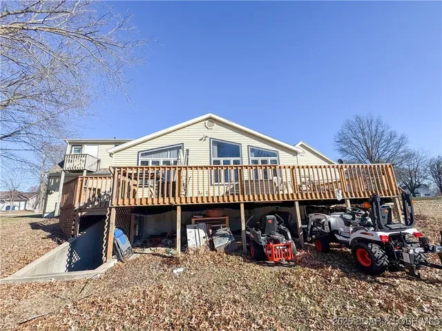 $299,900 | 617 Breckenridge Drive, Tipton, MO 65081