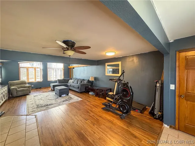 $299,900 | 617 Breckenridge Drive, Tipton, MO 65081