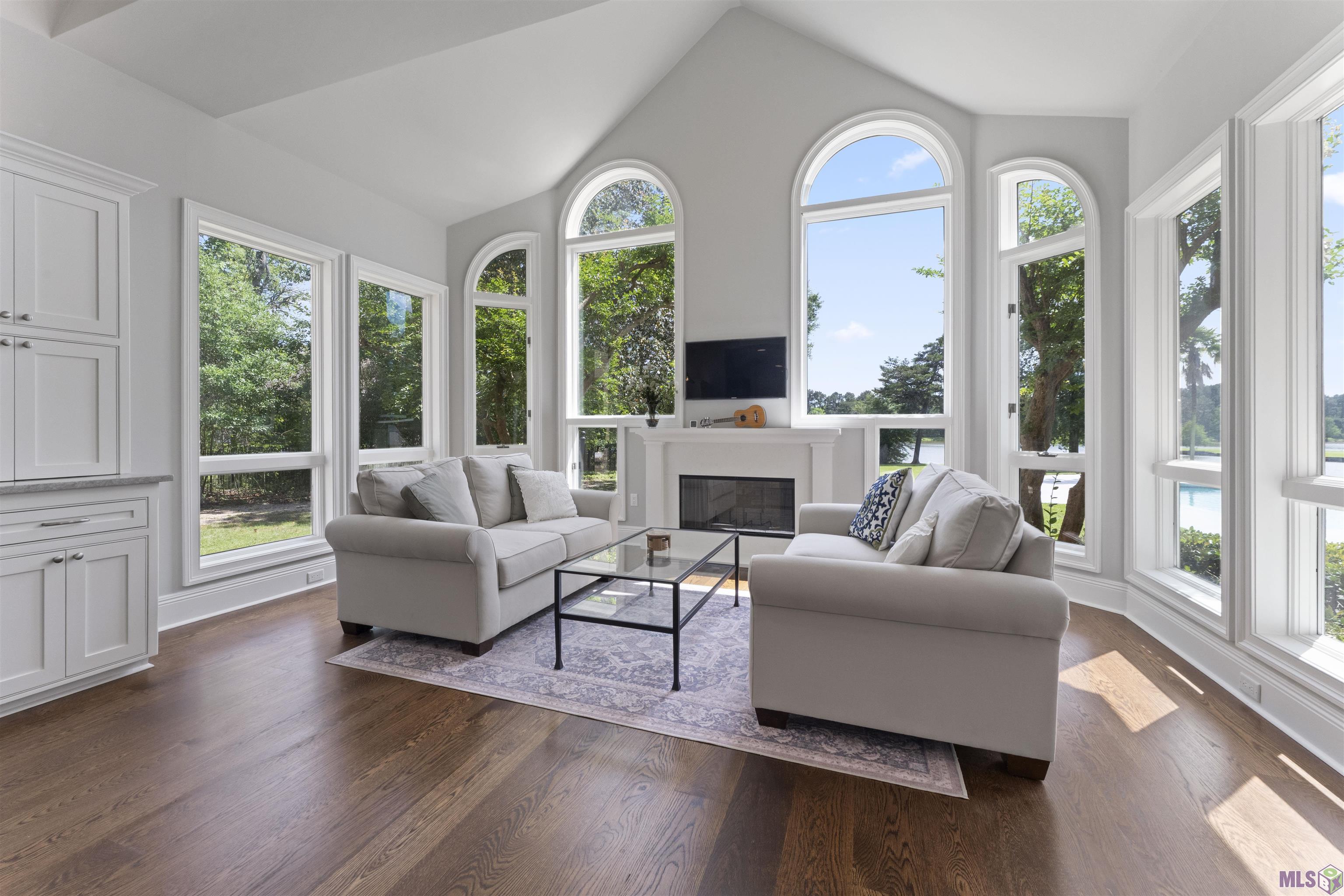 18946 Lake Harbour Avenue Baton Rouge, LA 70816 - Photo 7 of 39 Morning Room/Breakfast room