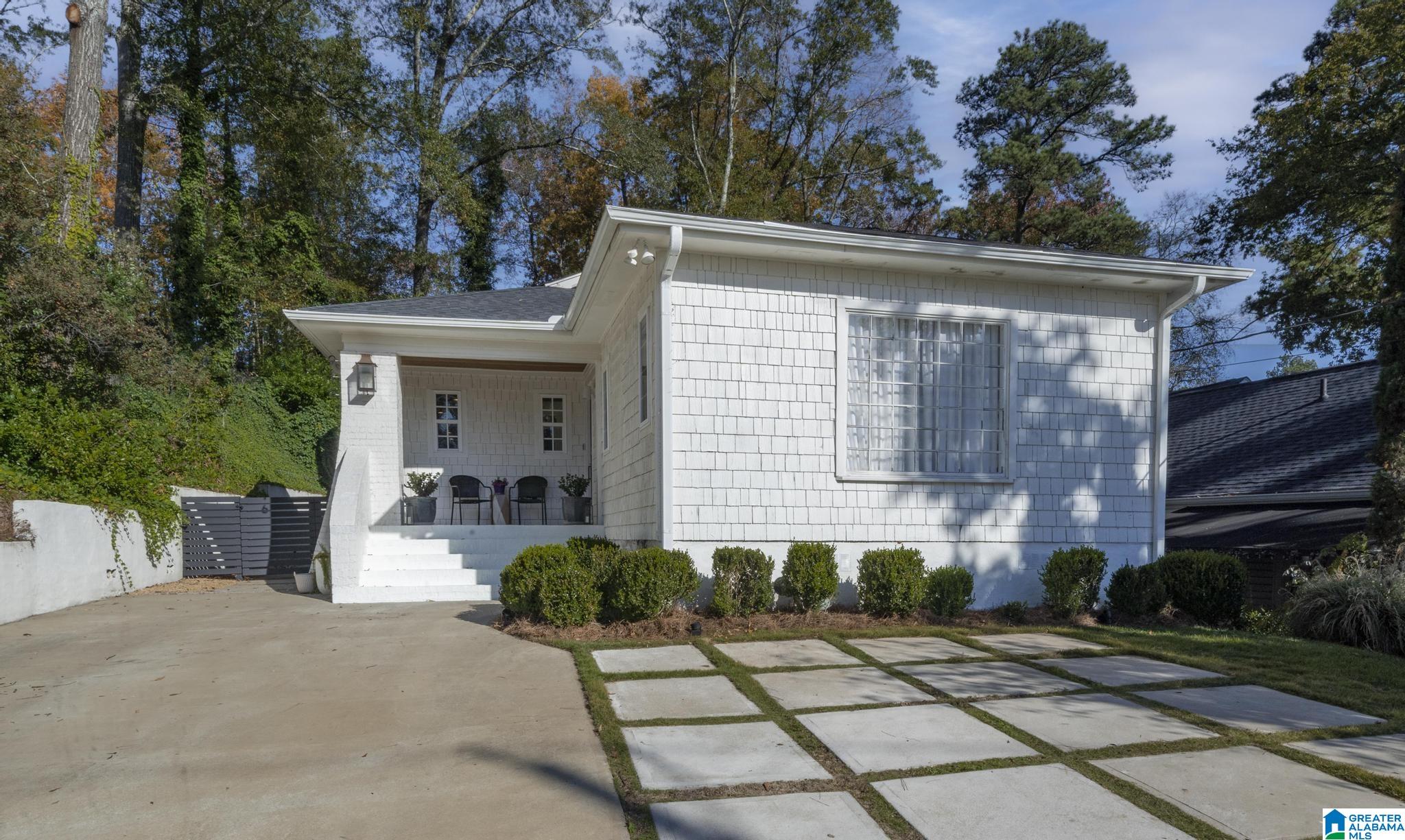 916 Irving Road Birmingham, AL 35209 - Photo 2 of 44
