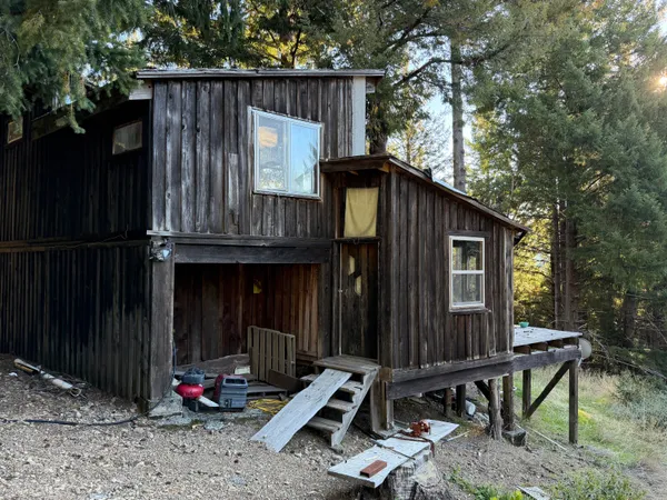$125,000 | 8000 Wilder Ridge Road, Garberville, CA 95542